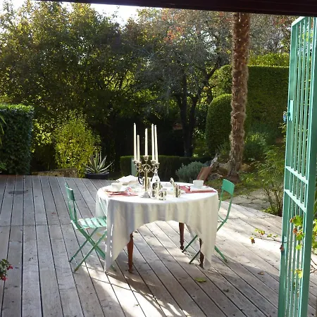 Beaux Chenes 4*