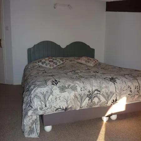 Bed & Breakfast Beaux Chenes 4*