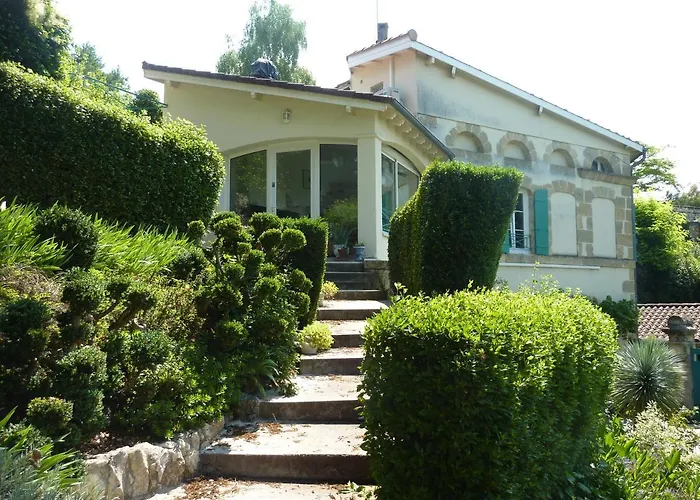 Beaux Chenes 4* Nérac