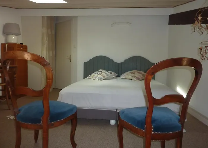 Beaux Chenes Bed and breakfast 4*